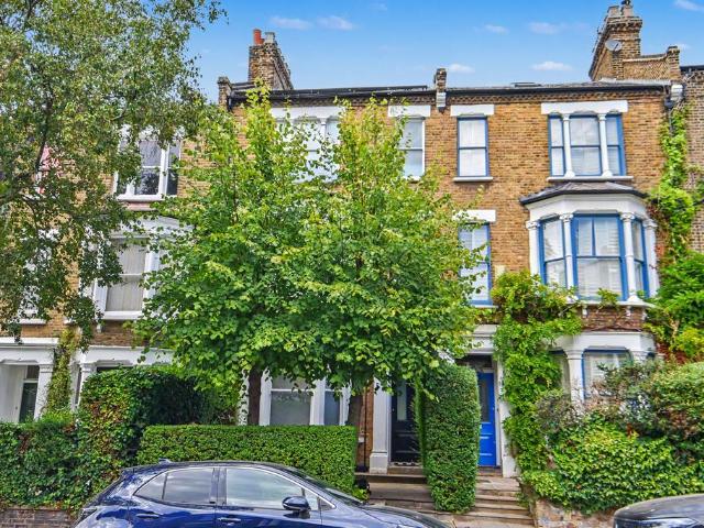 5 bedroom terraced house for sale