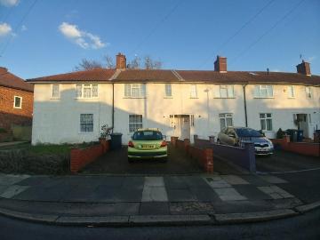 5 bedroom terraced house for sale