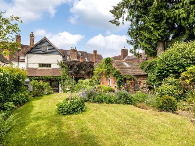 5 bedroom terraced house for sale