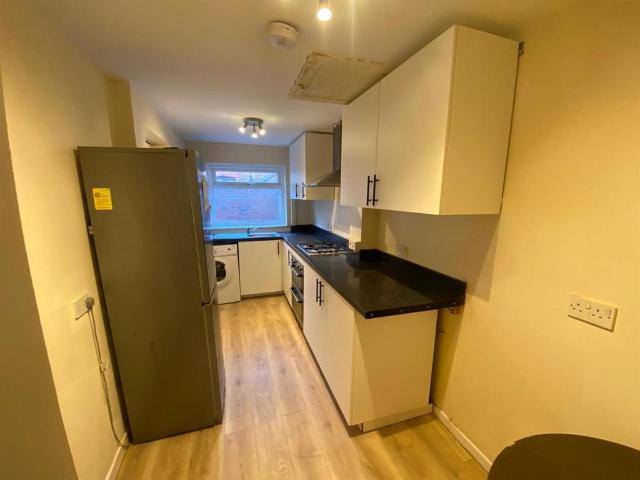 5 bedroom terraced house for sale