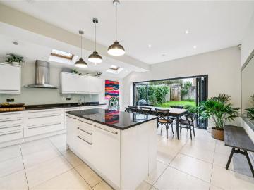 Clapham Common, SW4, Clapham Old Town, London, Greater London