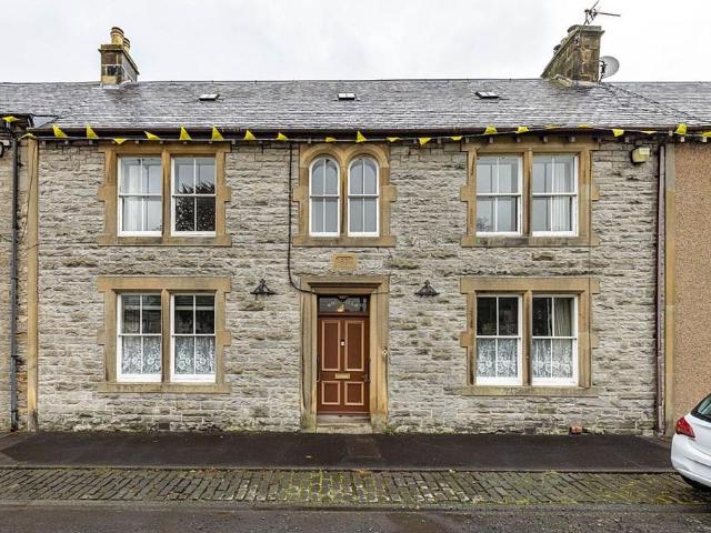 5 bedroom terraced house for sale