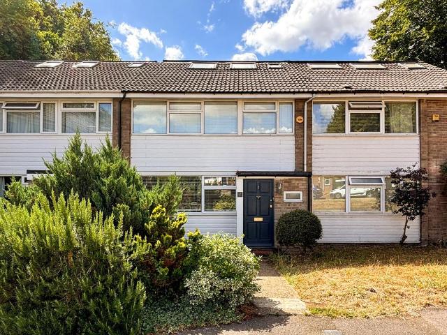 5 bedroom terraced house for sale