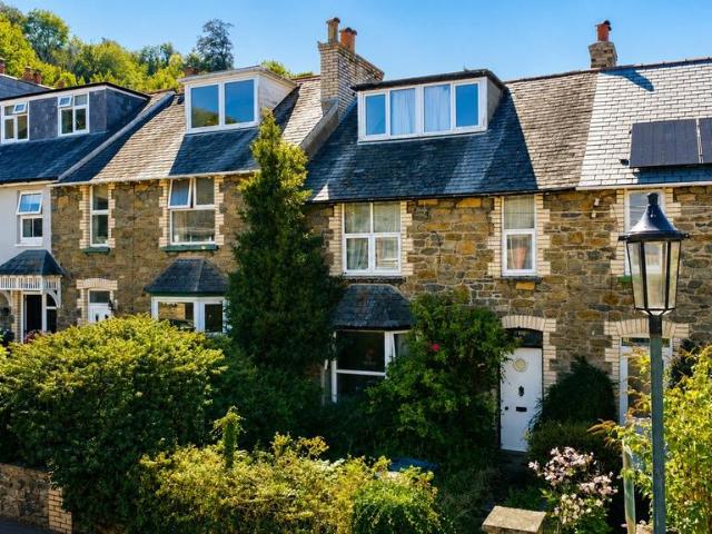 5 bedroom terraced house for sale