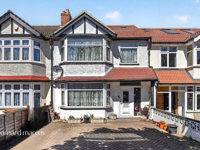 5 bedroom terraced house for sale