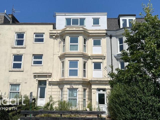 5 bedroom terraced house for sale