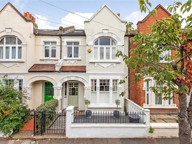 5 bedroom terraced house for sale