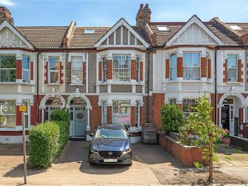 Southfields, SW18, Battersea Reach, London, Greater London