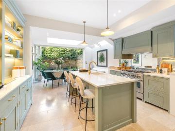 Sands End, London, Greater London - Garden