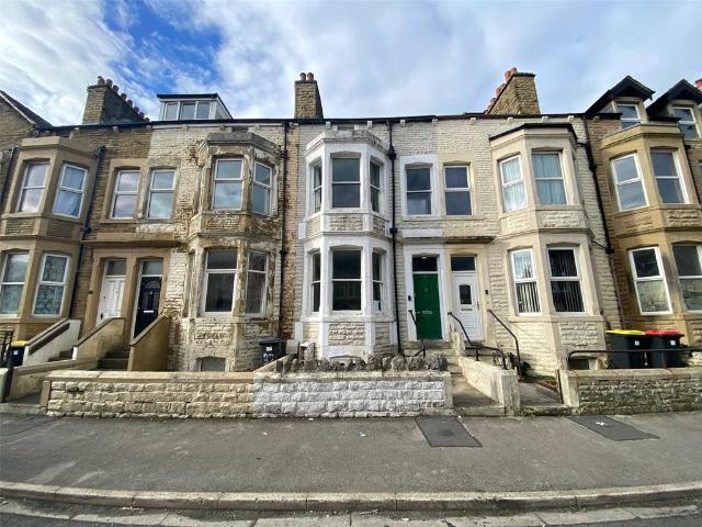 5 bedroom terraced house for sale