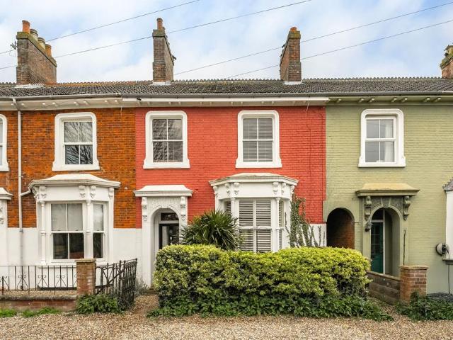 5 bedroom terraced house for sale