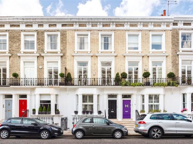 5 bedroom terraced house for sale