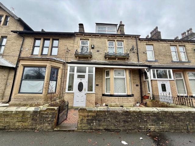5 bedroom terraced house for sale