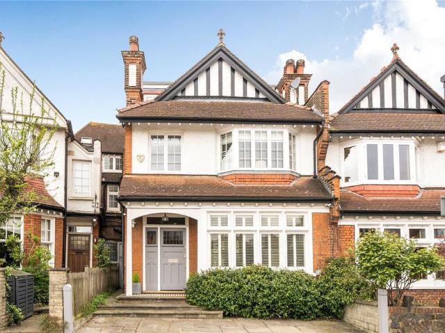 5 bedroom terraced house for sale