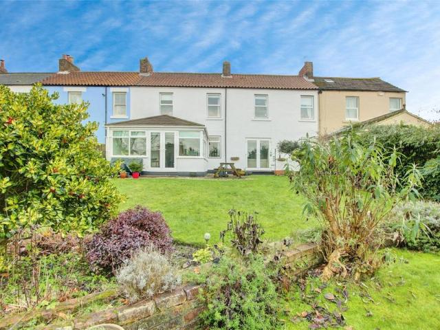 5 bedroom terraced house for sale
