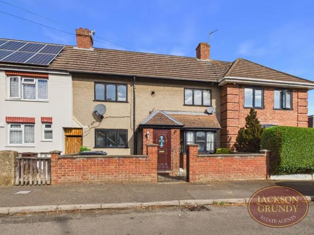 5 bedroom terraced house for sale