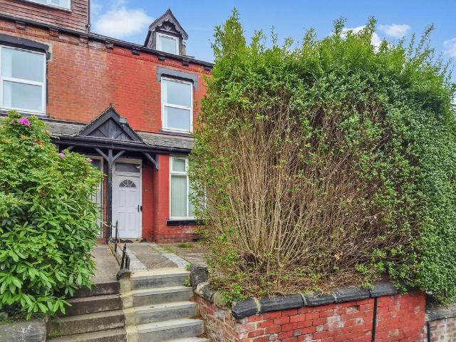 5 bedroom terraced house for sale