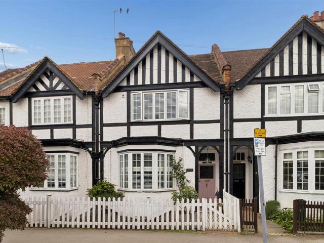 5 bedroom terraced house for sale