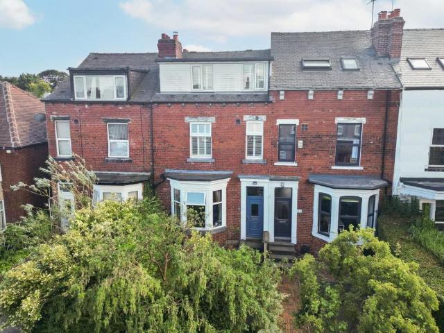 5 bedroom terraced house for sale