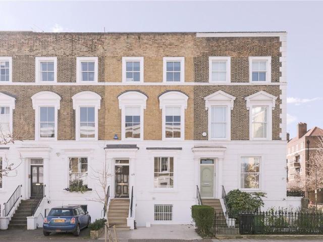 5 bedroom terraced house for sale