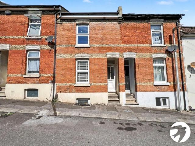 5 bedroom terraced house for sale