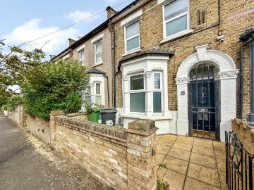 5 bedroom terraced house for sale