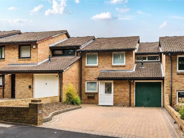 5 bedroom terraced house for sale