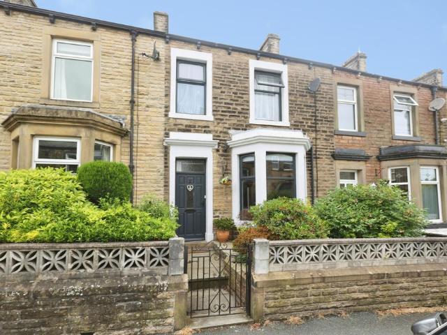 5 bedroom terraced house for sale