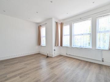 5 bedroom terraced house for sale
