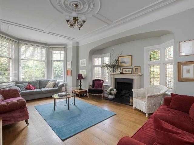 5 bedroom terraced house for sale
