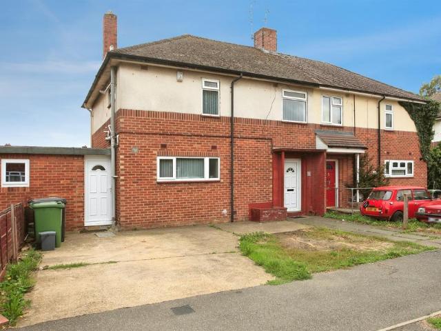 5 bedroom terraced house for sale