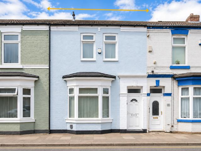 5 bedroom terraced house for sale