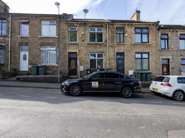 5 bedroom terraced house for sale
