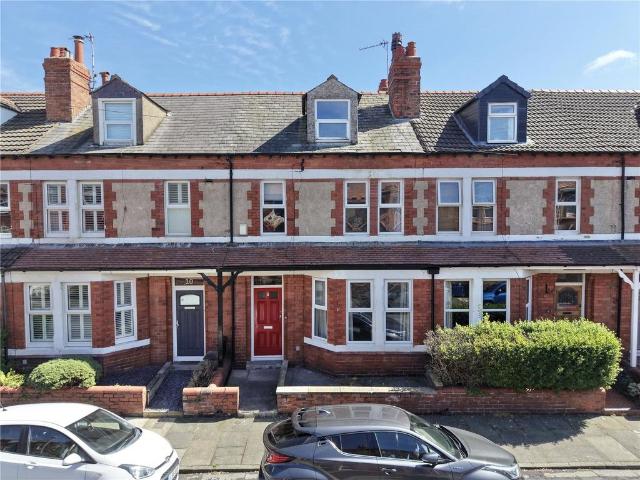 5 bedroom terraced house for sale