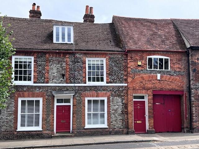 5 bedroom terraced house for sale