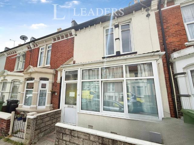 5 bedroom terraced house for sale