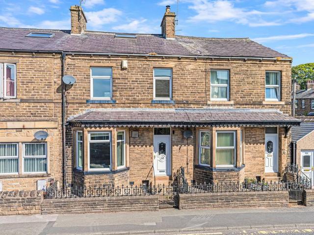 5 bedroom terraced house for sale