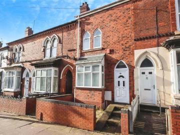 5 bedroom terraced house for sale