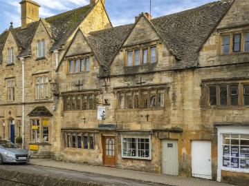 Cotswold, Gloucestershire county, Southdowns