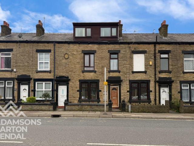 5 bedroom terraced house for sale