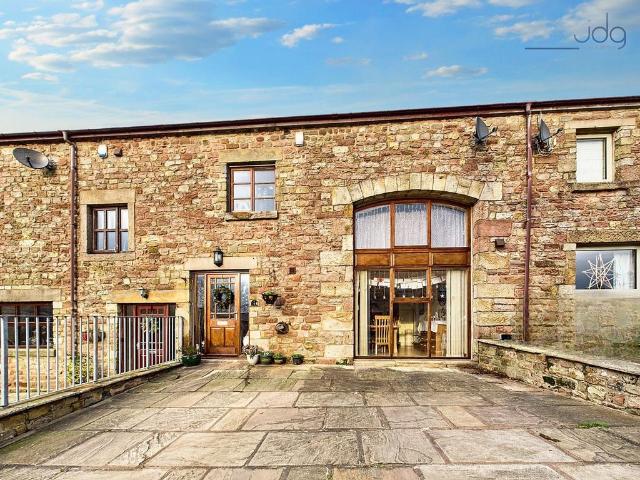 5 bedroom terraced house for sale