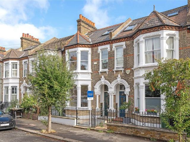 5 bedroom terraced house for sale