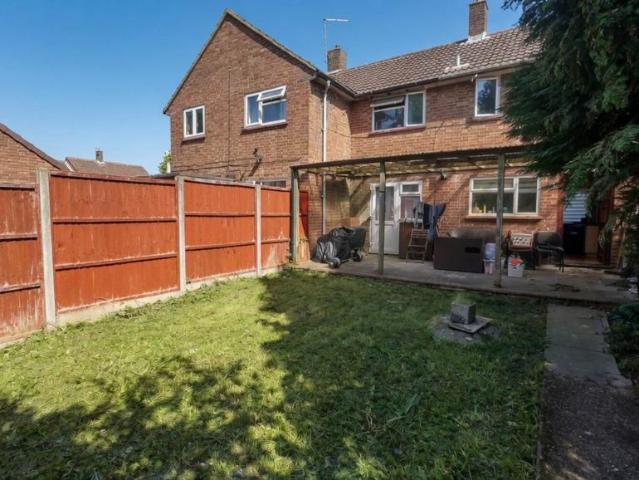 5 bedroom terraced house for sale