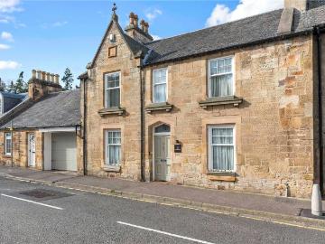 5 bedroom terraced house for sale