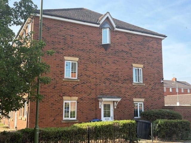 5 bedroom terraced house for sale