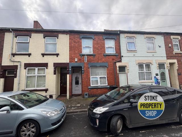 5 bedroom terraced house for sale