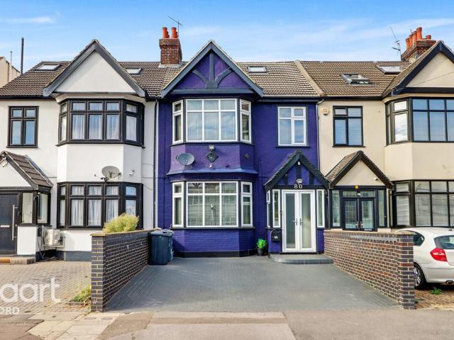 5 bedroom terraced house for sale
