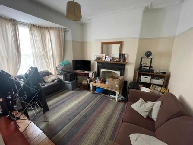 4 bedroom terraced house for sale in Sydney Street, Stonehouse, PL1