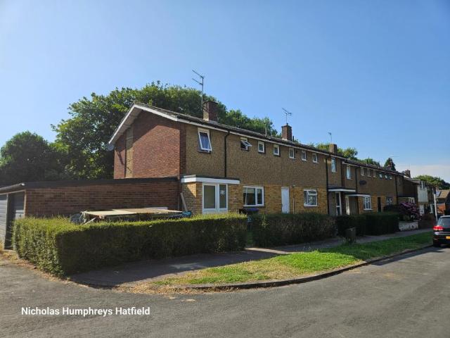 5 bedroom Terraced House To Let
