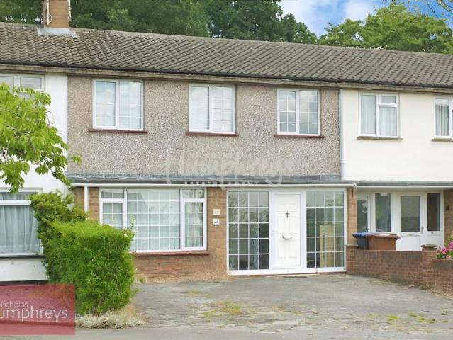 5 bedroom Terraced House To Let